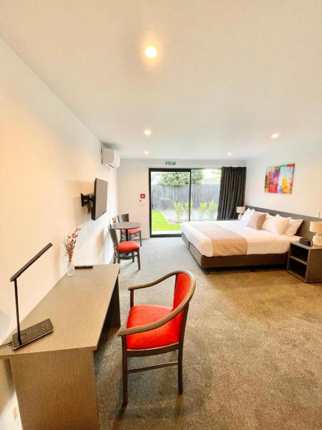 Carnmore Hagley Park