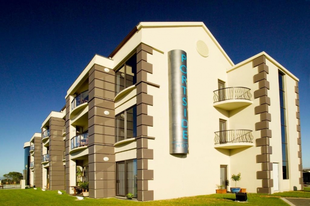 Portside Hotel