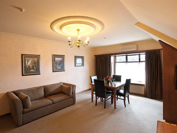 Distinction Coachman Hotel