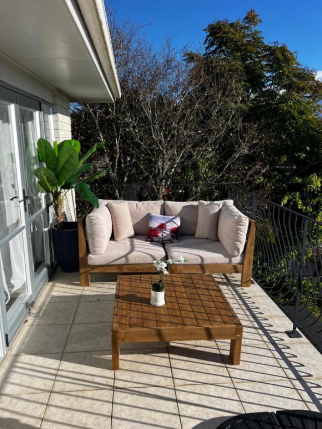 Waiake Beach Apartments