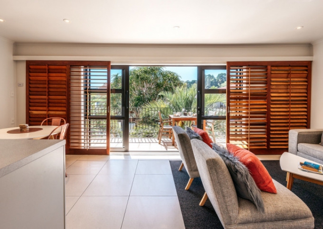Onetangi Beach Apartments