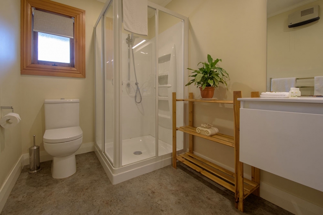 Willowbrook Country Apartments