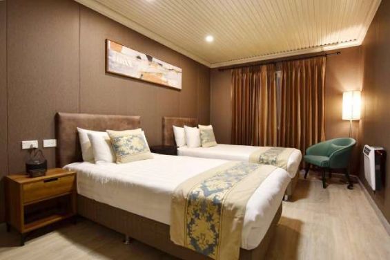 Regal Residency