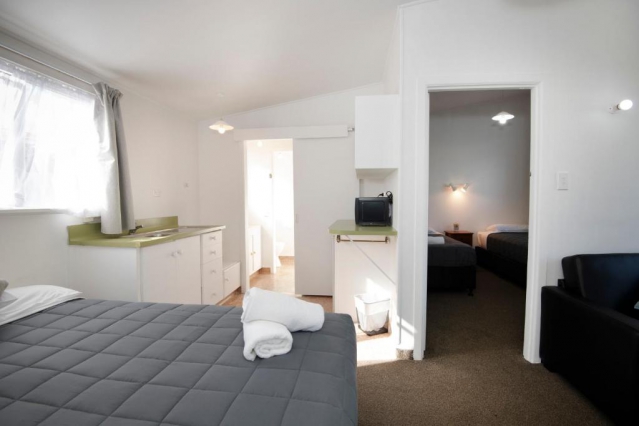 Spanish Lady Motel