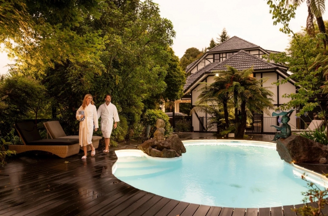 Hana Lodge
