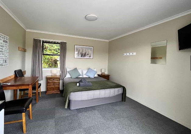 Hokitika Holiday Park