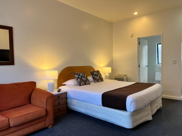 Bush Inn Court Motel