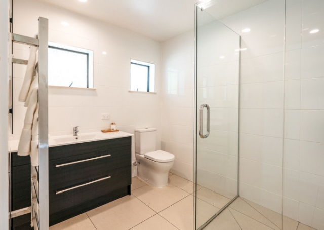 Onetangi Beach Apartments