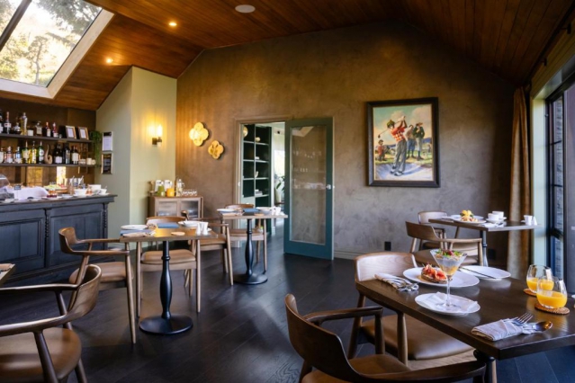 Azur Lodge