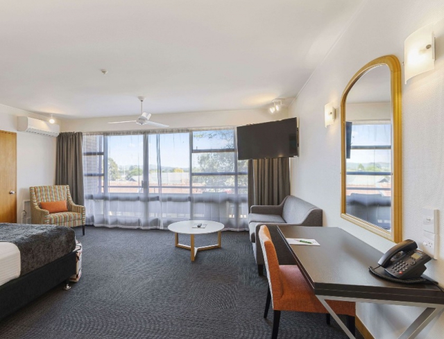 Quality Hotel Lincoln Green