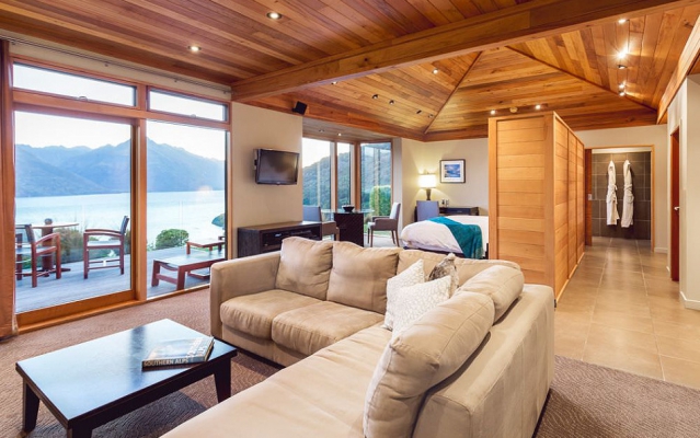 Azur Lodge