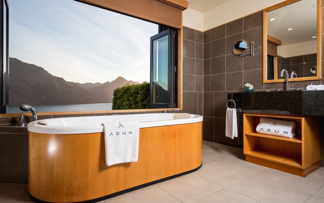 Azur Lodge
