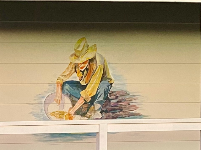Pioneer Motel