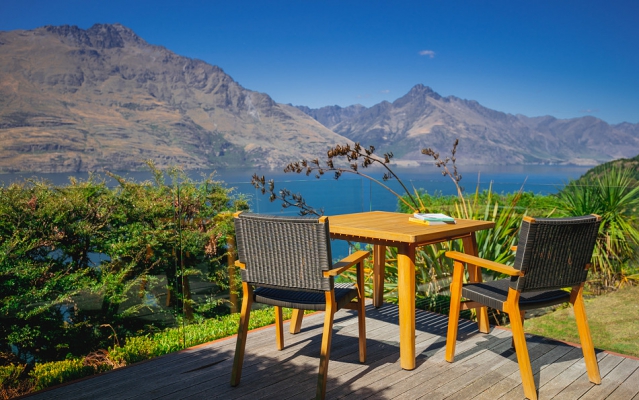 Azur Lodge