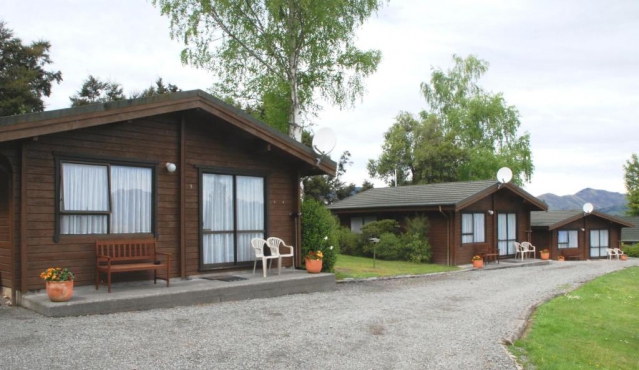 The Chalets Motel 