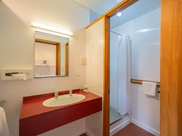 Asure Explorer Motel & Apartments