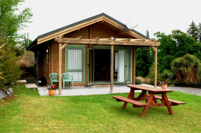 The Chalets Motel 