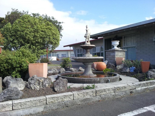 Spanish Lady Motel