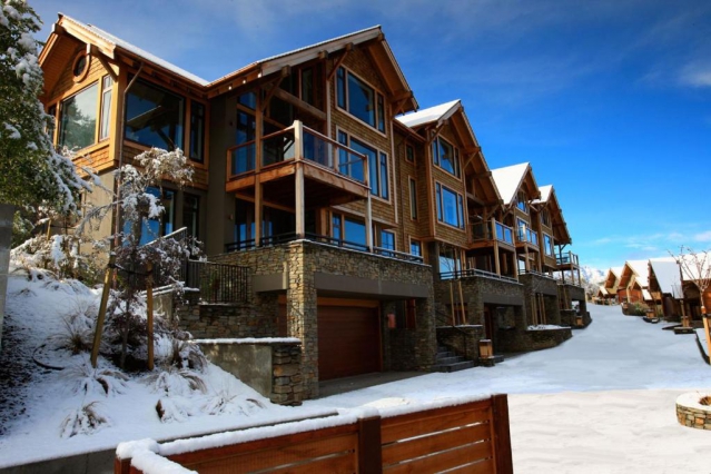 Commonage Villas by StaySouth