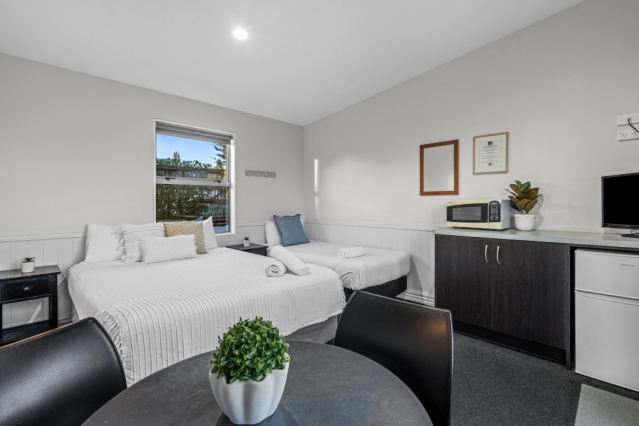 Tasman Holiday Parks - Te Anau