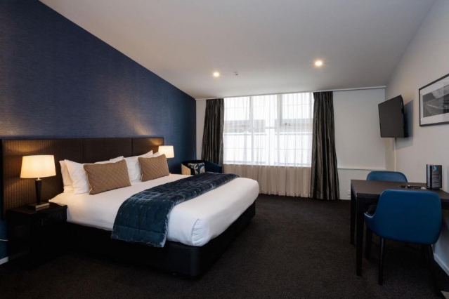 Gilmer Apartment Hotel