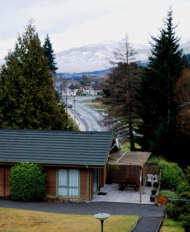 The Chalets Motel 