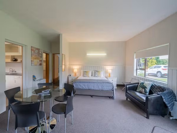 Asure Explorer Motel & Apartments