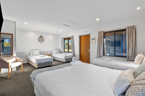 Tasman Holiday Parks - Te Anau