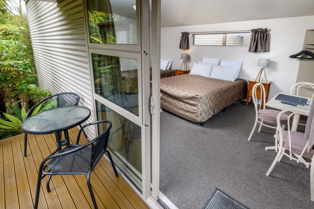 10 Cottages Franz Josef