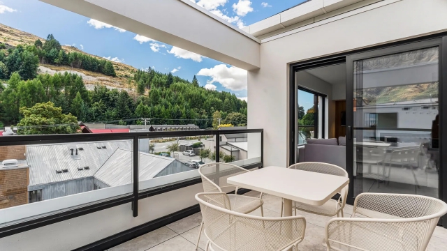 Residence du Parc by Staysouth