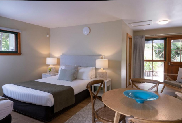 Awaroa Lodge 
