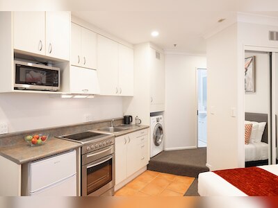 Quest on the Terrace 