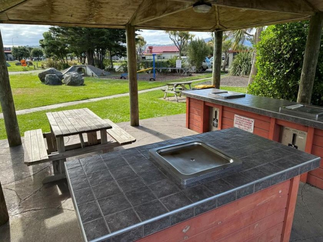 Dunedin Holiday Park & Motels