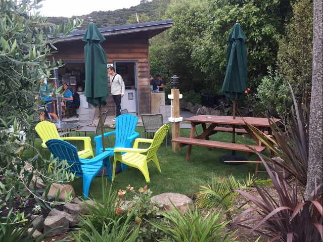 Bay of Islands Apartments & Camper Park