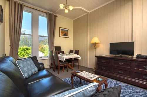 Sennen House 