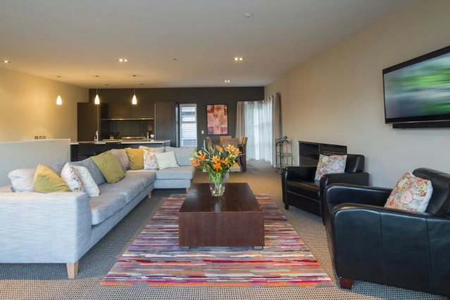 LakeRidge Queenstown by StaySouth