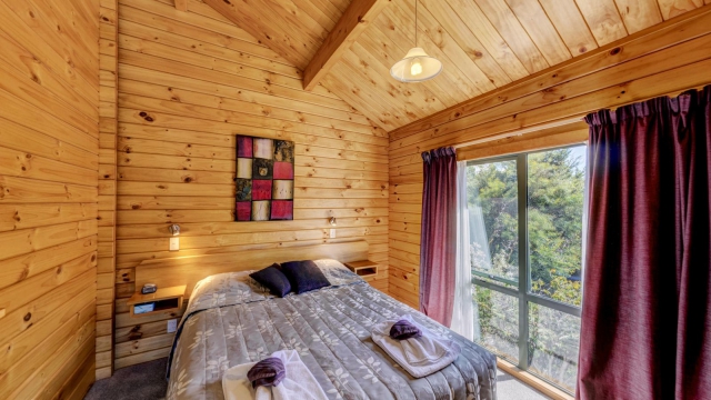 The Chalets Motel 