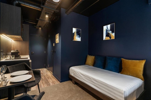 Abstract Hotel Auckland