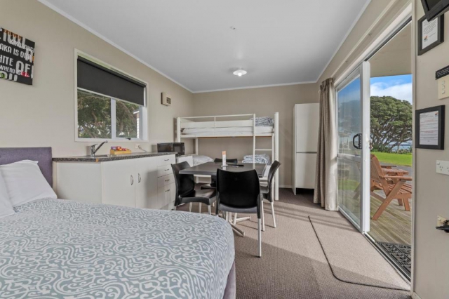 Belt Road Seaside Holiday Park