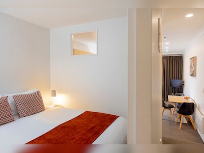 Quest on the Terrace 