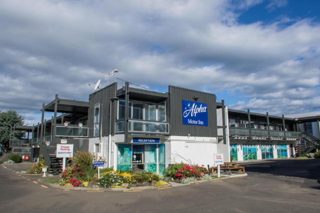 Alpha Motor Inn