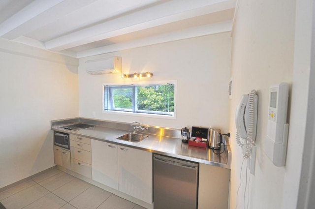 The Parnell Hotel & Conference Centre