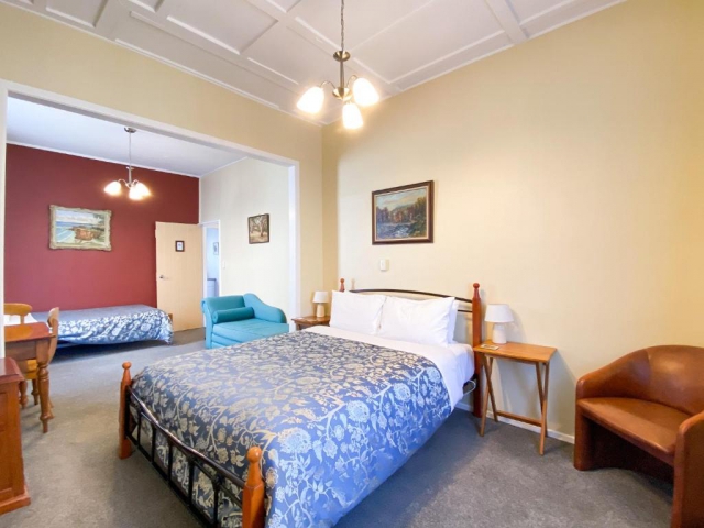 Tongariro Crossing Lodge