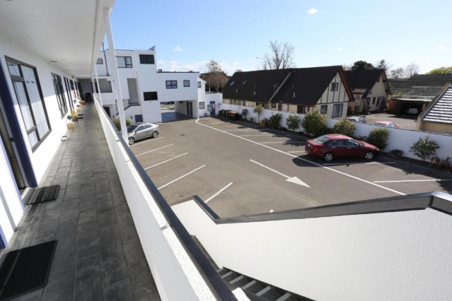 Shadzz Motel & Conference Centre