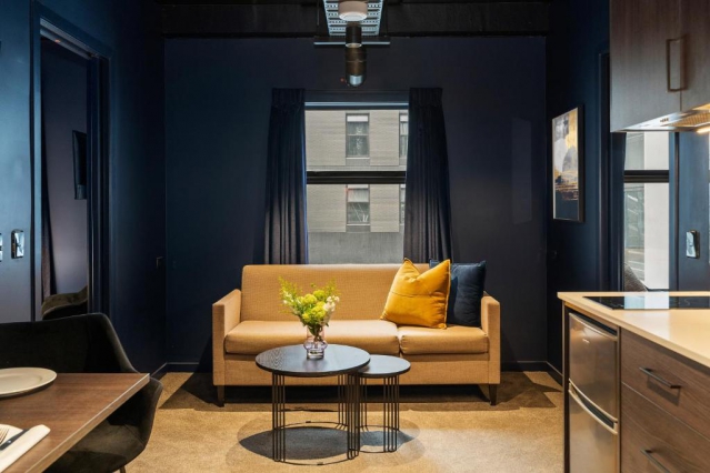 Abstract Hotel Auckland