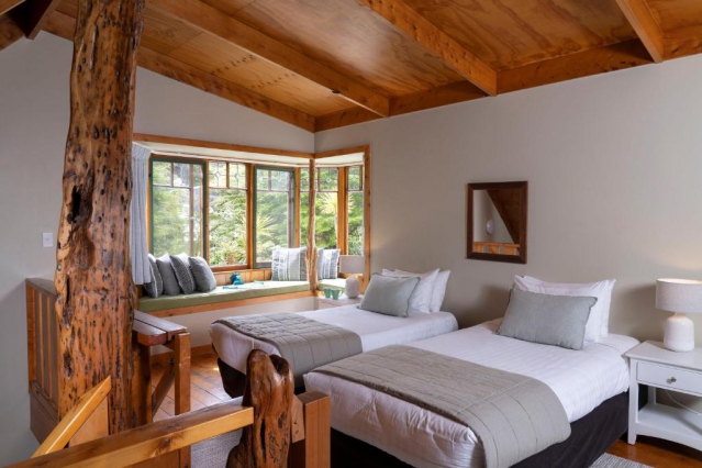 Awaroa Lodge 