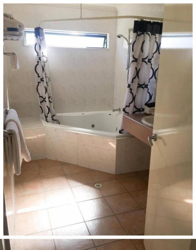 Deco City Motor Lodge