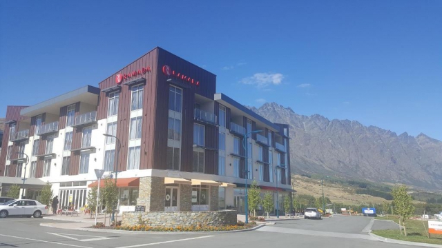 Ramada by Wyndham Remarkables Park
