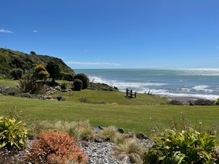 Breakers Boutique Accommodation