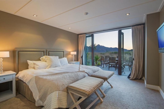 Commonage Villas by StaySouth
